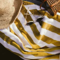 Issimo X Rivolta Carmignani Pellicano Hotels Beach Towel